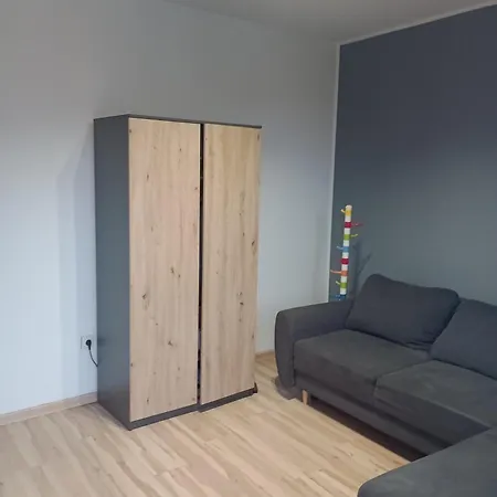 شقة 14-stka